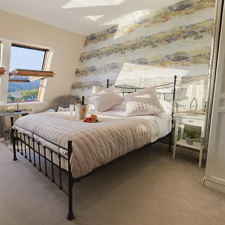 Lowesgale View Apartment