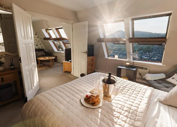 Apartment Lowesgale View