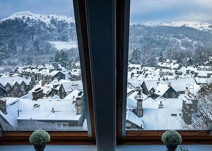 Lowesgale View Apartment